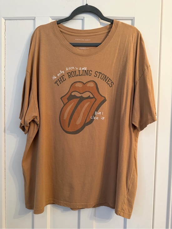 American Eagle Outfitters Tops - American Eagle Brown Crewneck Graphic Tee